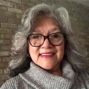 Meet your Posher, Cecilia